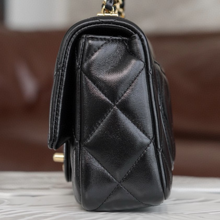 CC Flap Bag with Top Handle, Black AS5043