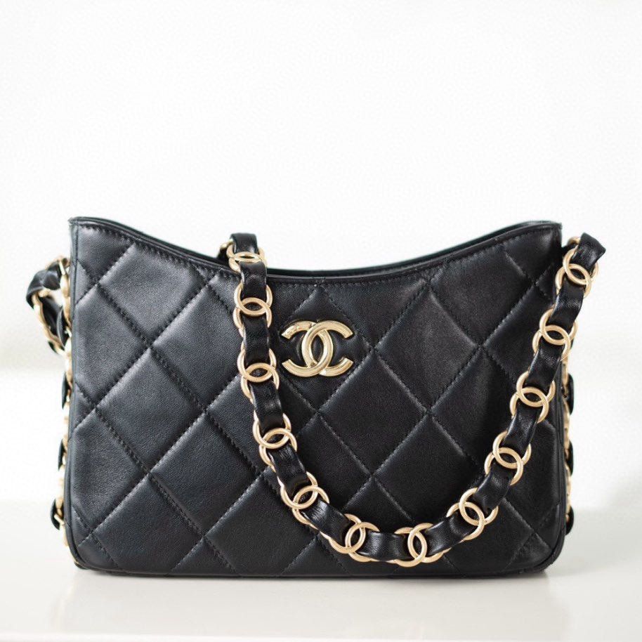 CC Chain Hobo Bag, Black