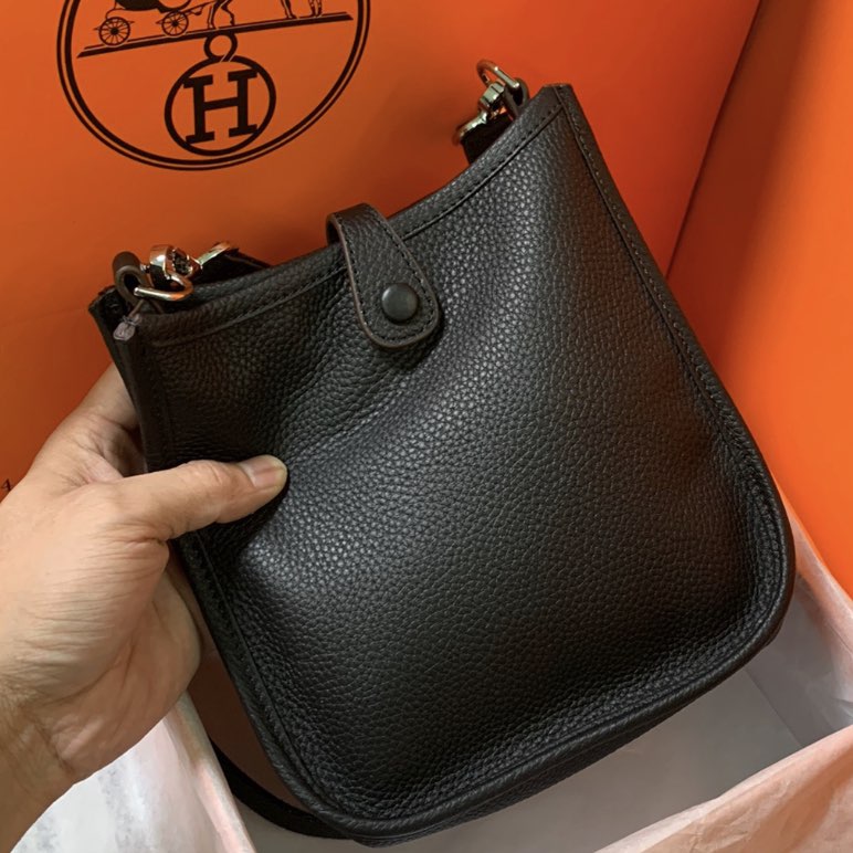 Hermes Mini Evelyne 16