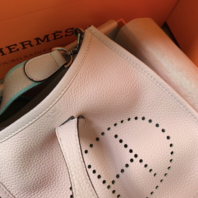 Hermes Mini Evelyne 16