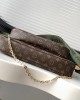 Louis Multi Pochette Accessoires M44813